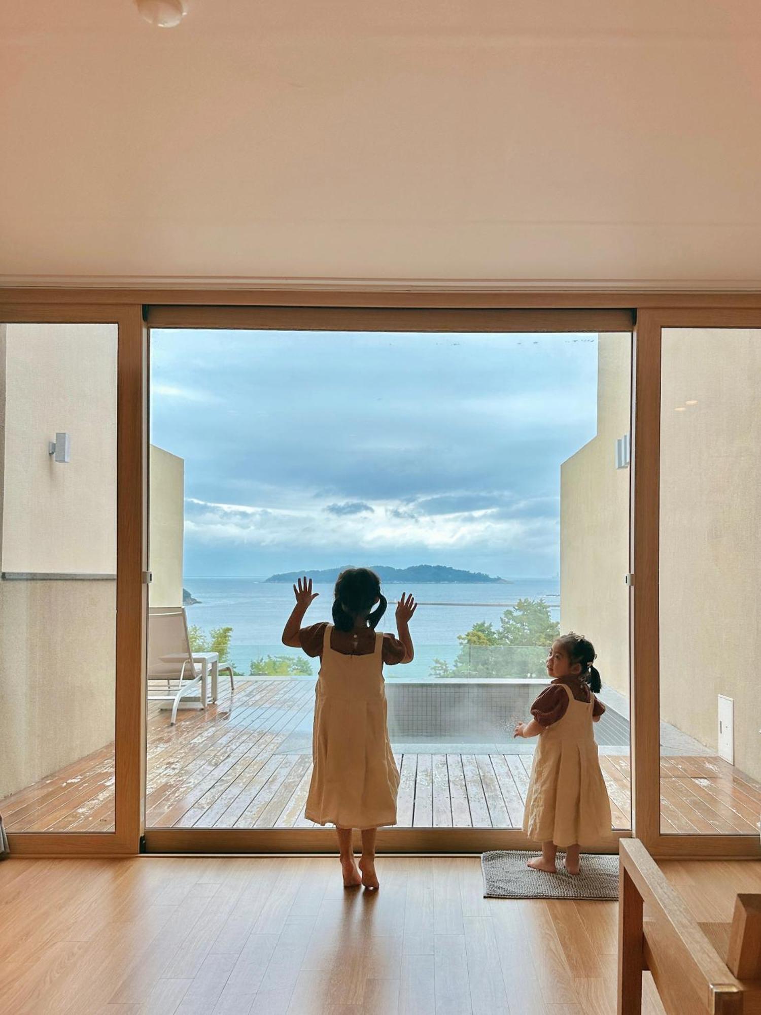 Hotel Sang Sang & Private Sang Sang Pool Villa Geoje Ngoại thất bức ảnh